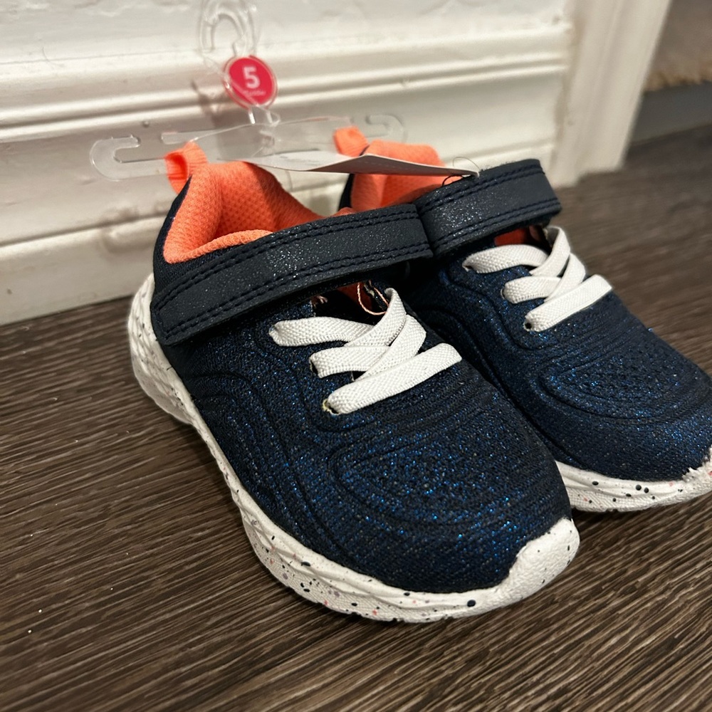 Carter’s Girl Toddler Size 5 Shoes